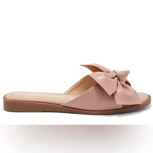 NY&Co Corinne Slide Sandal: BRAND NEW
